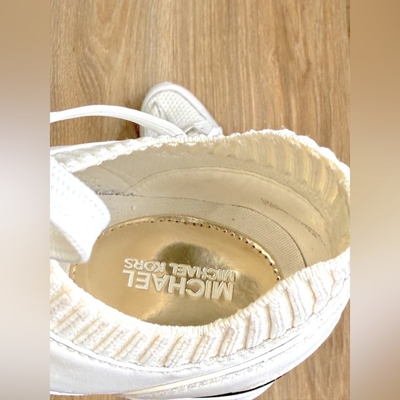 MICHAEL Michael Kors White Georgie Knit Trainer Size 9.5 LNC - Picture 6 of 10